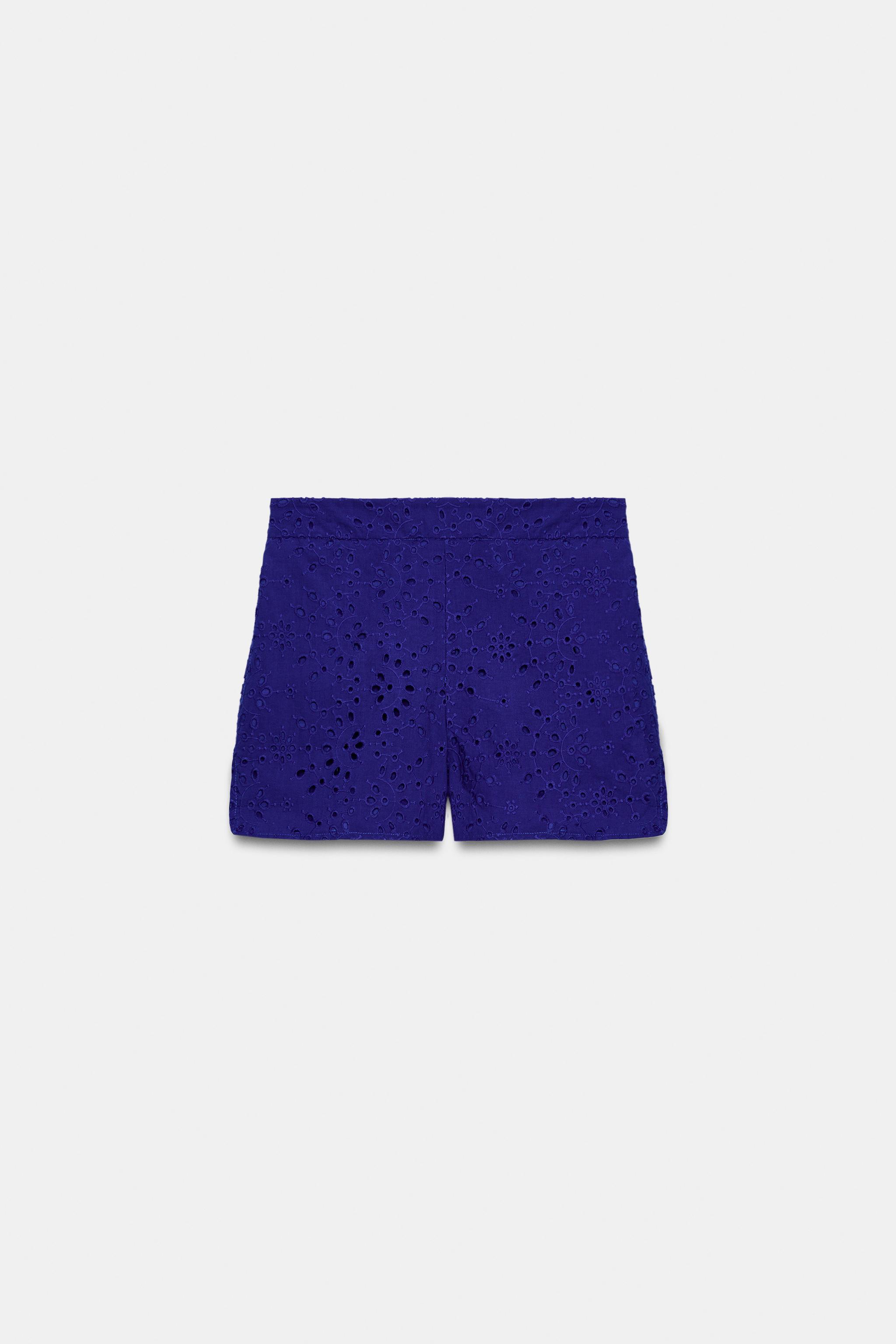 EMBROIDERED EYELET SHORTS